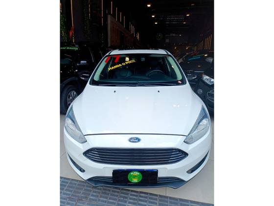 FORD FOCUS 2.0 TITANIUM 16V FLEX 4P POWERSHIFT FORD FOCUS 2.0 TITANIUM 16V FLEX 4P POWERSHIFT